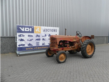 Trator MASSEY FERGUSON