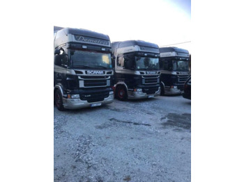Tractor SCANIA R440: foto 1
