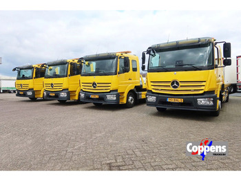 Caminhão reboque MERCEDES-BENZ Atego 1221