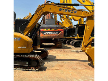 Escavadora de rastos CATERPILLAR 320CL