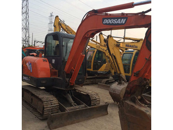 Escavadora de rastos DOOSAN DX60