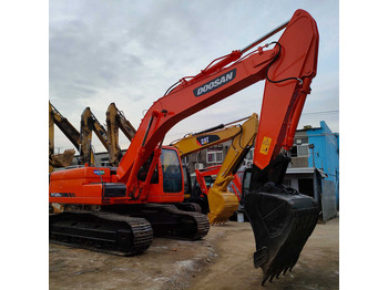 Escavadora de rastos DOOSAN DH150