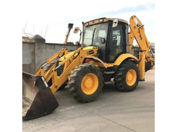 Retroescavadeira JCB 3CX