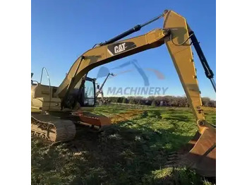 Escavadeira CATERPILLAR 320D2