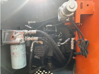 Escavadora de rastos Japan Original 12 ton Used Excavator Hitachi ZX120 in good condition for Sale: foto 5 Escavadora de rastos Japan Original 12 ton Used Excavator Hitachi ZX120 in good condition for Sale: foto 5