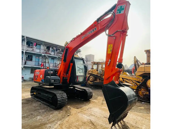 Escavadora de rastos Japan Original 12 ton Used Excavator Hitachi ZX120 in good condition for Sale: foto 2 Escavadora de rastos Japan Original 12 ton Used Excavator Hitachi ZX120 in good condition for Sale: foto 2