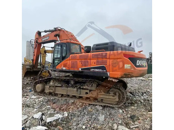 Escavadeira DOOSAN