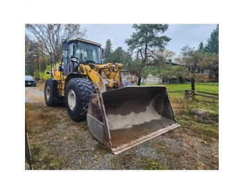 Pá carregadora de rodas CATERPILLAR 966F