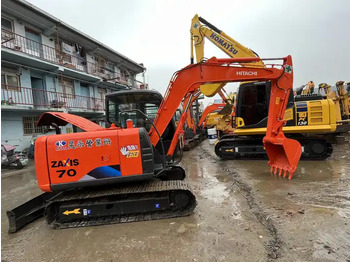 Escavadora de rastos Used Hitachi excavator ZX70 in good condition for sale: foto 4 Escavadora de rastos Used Hitachi excavator ZX70 in good condition for sale: foto 4