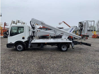 Caminhão com plataforma aérea Nissan Cabstar Multitel HX195 - 19,5m: foto 5 Caminhão com plataforma aérea Nissan Cabstar Multitel HX195 - 19,5m: foto 5