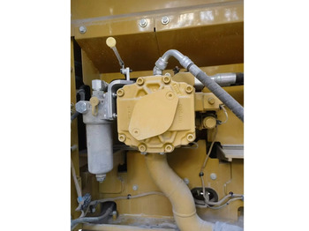 Escavadora de rastos 2021 Caterpillar 323GC: foto 4