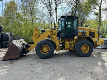 Pá carregadora de rodas CATERPILLAR 938M