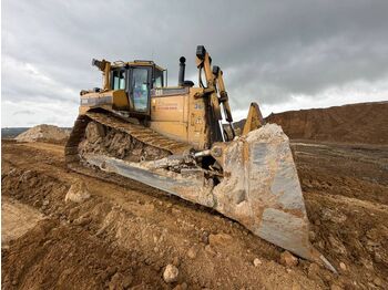 Buldôzer CATERPILLAR D8R