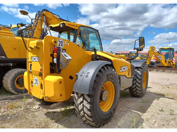 Empilhador telescópico JCB 560-80 Agri Plus: foto 3