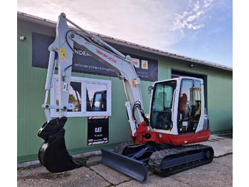 Mini escavadeira TAKEUCHI