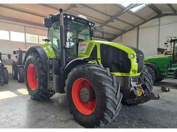 Trator Claas Axion 940: foto 2