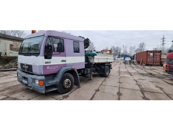 Camião basculante MAN