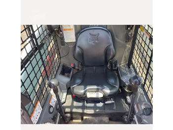 Mini pá carregadora novo BOBCAT S570: foto 5