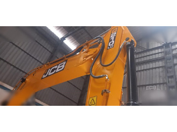 Escavadora de rastos JCB JS210LC