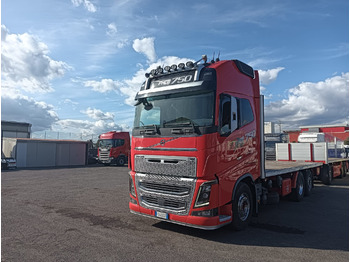 Camião de caixa aberta/ Plataforma VOLVO FH16 750: foto 2