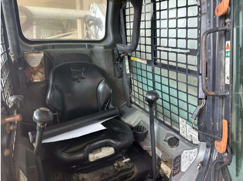 Mini pá carregadora Bobcat S750: foto 2