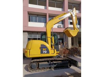Mini escavadeira KOMATSU PC70
