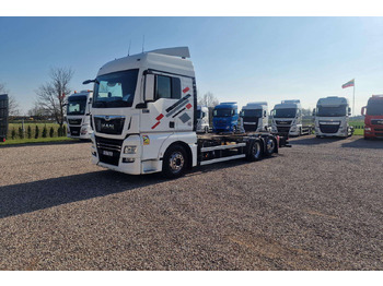 Camião transportador de contêineres/ Caixa móvel MAN TGX