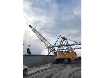 Guindaste sobre esteiras LIEBHERR HS 885 HD