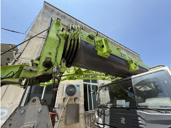 Grua móvel ZOOMLION ZTC801V5: foto 4