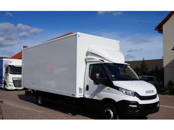 Camião furgão IVECO Daily