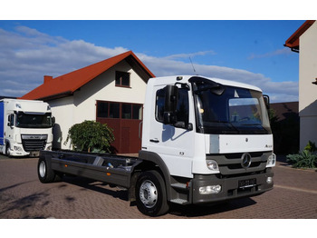 Camião chassi Mercedes-Benz ATEGO 1318 EURO 5 RAMA DO ZABUDOWY MANUAL 1322: foto 2