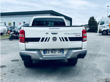 Leasing de FIAT Véhicule utilitaire Pickup FULLBACK 4X4 FIAT Véhicule utilitaire Pickup FULLBACK 4X4: foto 4