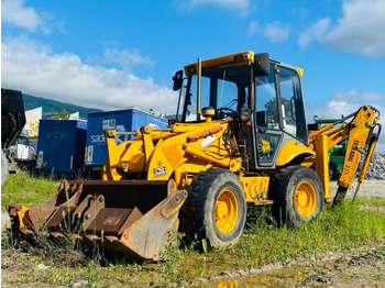 Retroescavadeira JCB 2CX