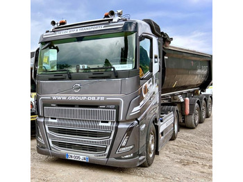 Tractor VOLVO FH16 750