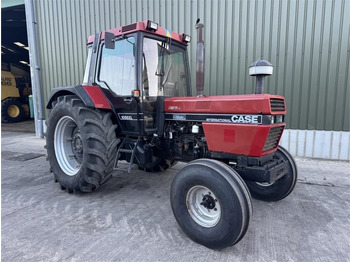 Trator CASE IH XL