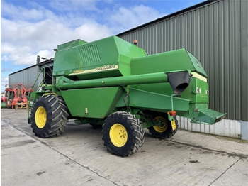 Leasing de John Deere 1550 WTS c/w 620R Header  John Deere 1550 WTS c/w 620R Header: foto 4