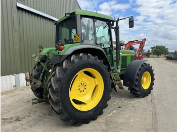 Trator John Deere John Deere 6800 Tractor: foto 4