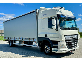 Camião de lona DAF CF 320