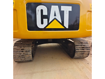 Escavadora de rastos CAT 320 D2L: foto 5