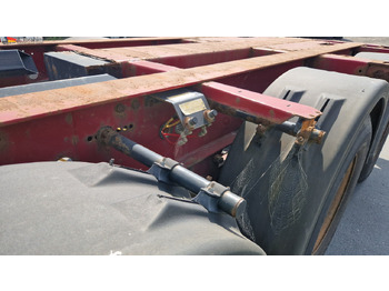 Semi-reboque transportador de contêineres/ Caixa móvel Krone SD Containerchassis 2x 20, 30, 40 ft deutscher Auflieger, ausziehbar: foto 2 Semi-reboque transportador de contêineres/ Caixa móvel Krone SD Containerchassis 2x 20, 30, 40 ft deutscher Auflieger, ausziehbar: foto 2