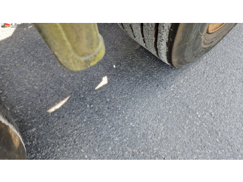 Semi-reboque transportador de contêineres/ Caixa móvel Krone SD Containerchassis 2x 20, 30, 40 ft deutscher Auflieger, ausziehbar: foto 4 Semi-reboque transportador de contêineres/ Caixa móvel Krone SD Containerchassis 2x 20, 30, 40 ft deutscher Auflieger, ausziehbar: foto 4