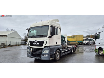 Camião de lona MAN TGX 26.460