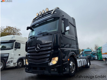 Tractor MERCEDES-BENZ Actros 1848