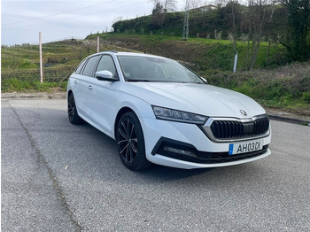Automóvel ŠKODA