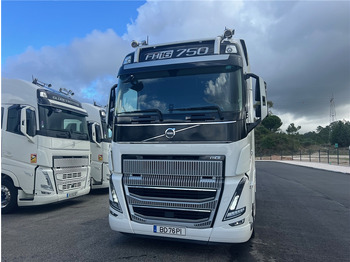 Tractor VOLVO FH 750