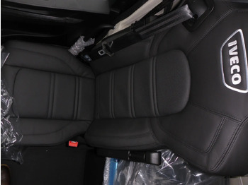 Camião chassi IVECO S-WAY 570 TP FULL: foto 4
