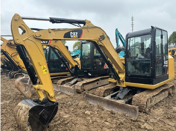 Mini escavadeira CATERPILLAR 305.5E