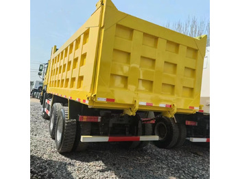 Camião basculante SINOTRUK HOWO