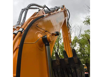 Escavadora de rastos Hyundai Robex 220 LC-9S: foto 2