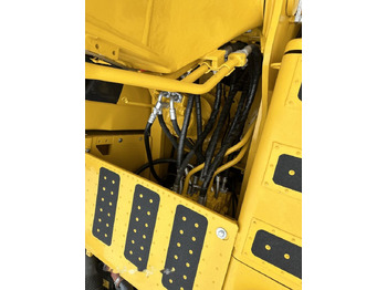 Escavadora de rastos Komatsu PC220-8: foto 5 Escavadora de rastos Komatsu PC220-8: foto 5